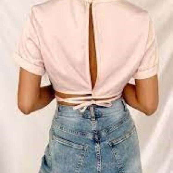 Tulum Sunrise Pink Satin Wrap Crop Top Size Large Short Sleeve Blouse - Picture 3 of 15